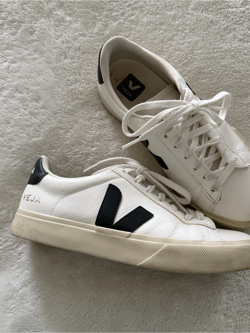 Veja White Sneakers with Black V Detail - Picture 2 of 8